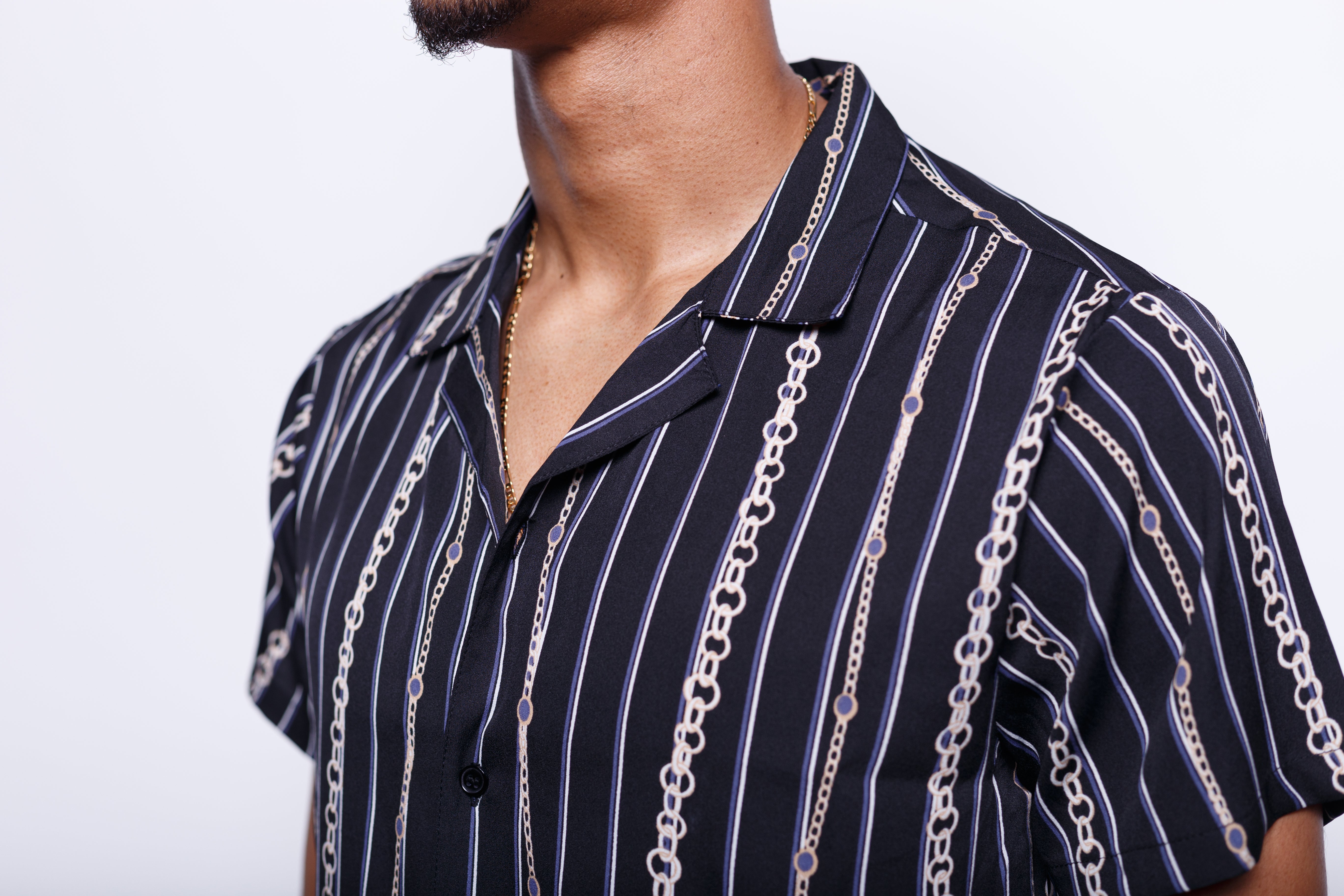 "Chain" Button Up